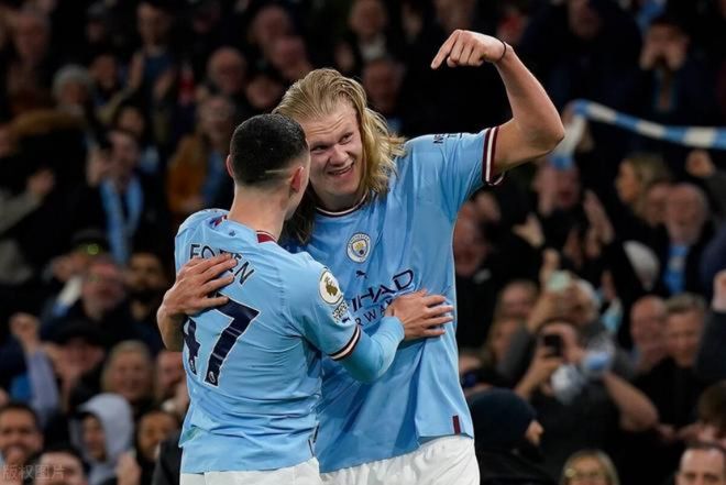 汤普森14分＆弗拉格低迷，独行侠半场4分领先