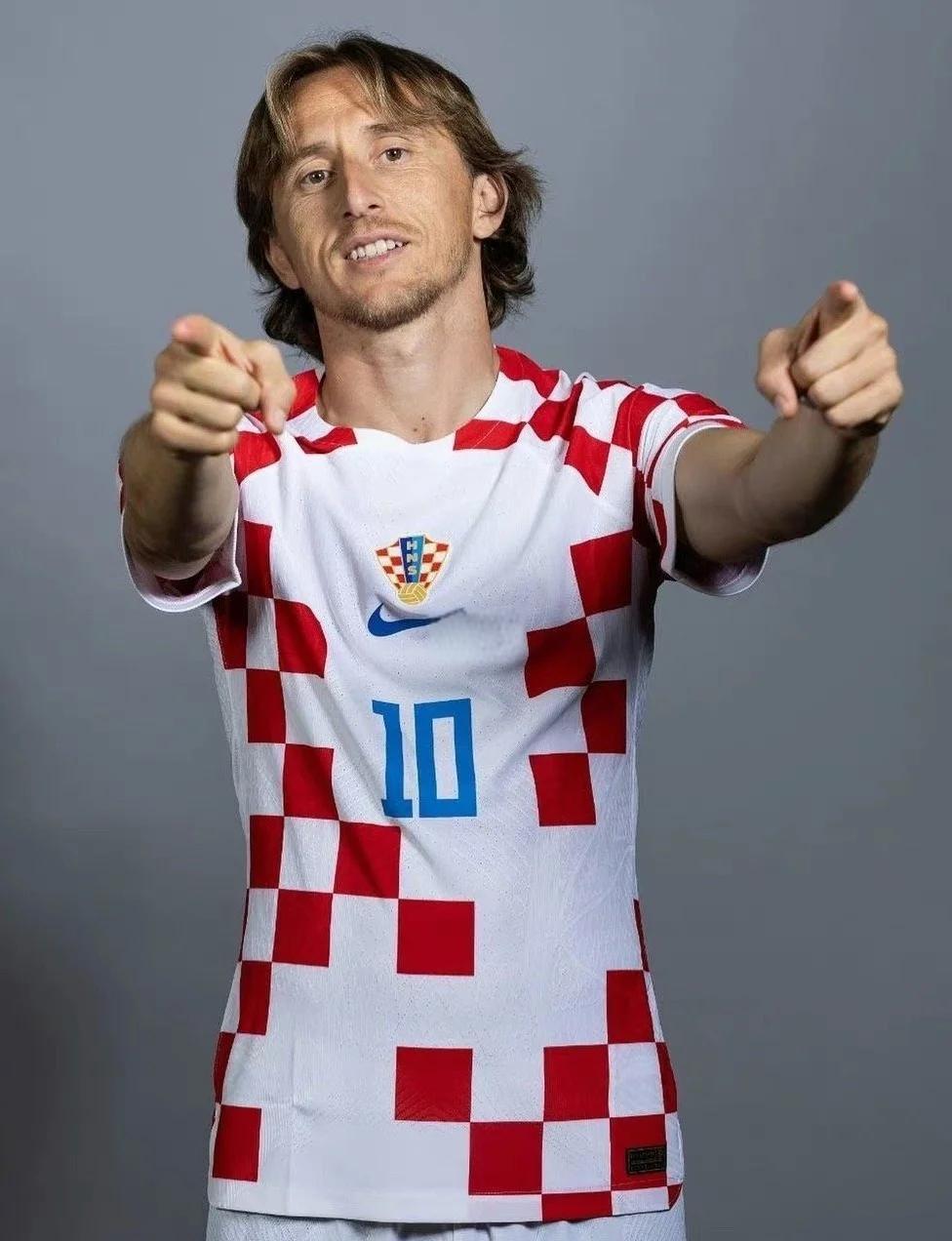 国王爆冷击败掘金，湖人、掘金、马刺和火箭4队负场数相同